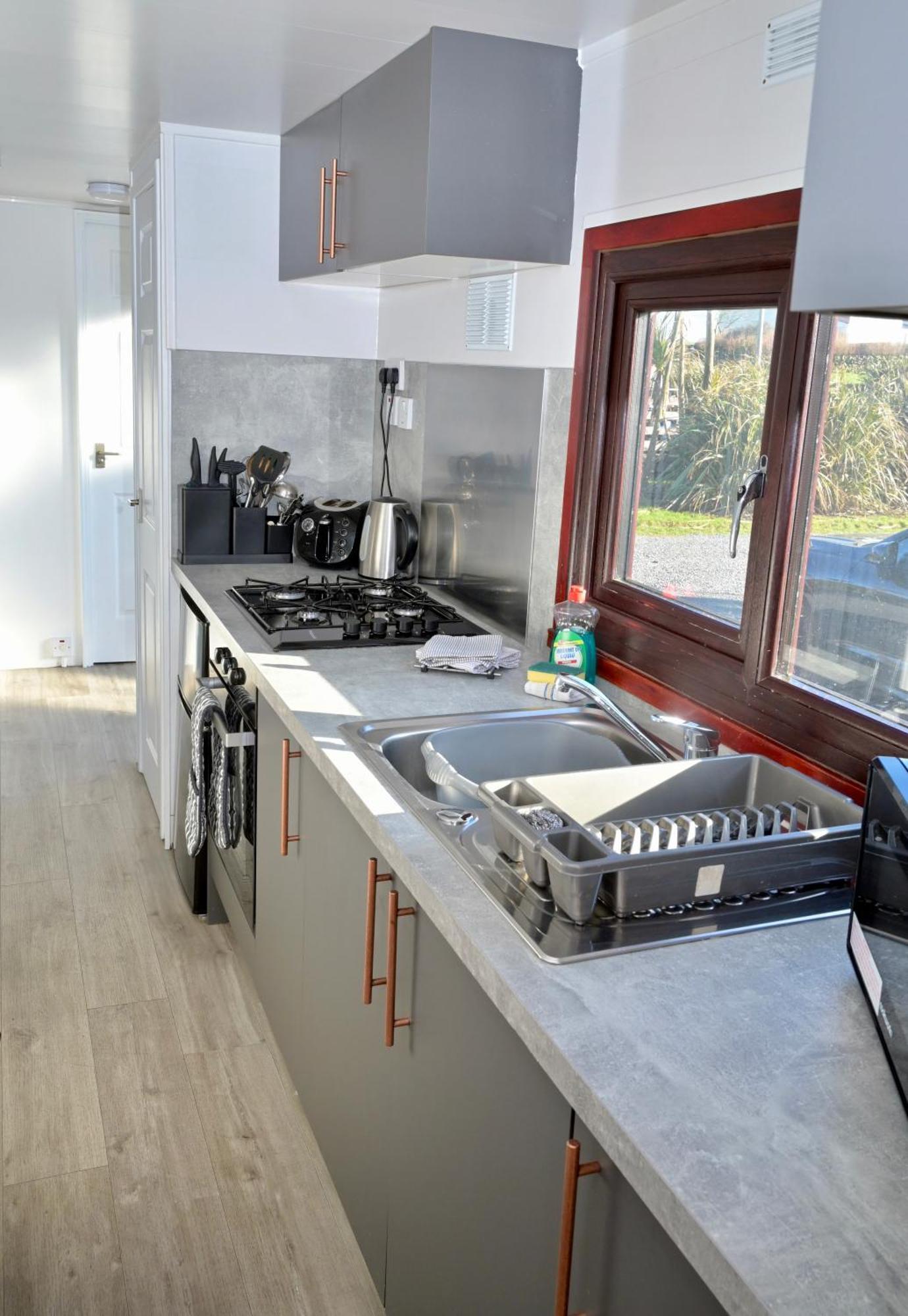 Lodge Cabin With Fabulous Views - Farm Holiday سْترانرير المظهر الخارجي الصورة