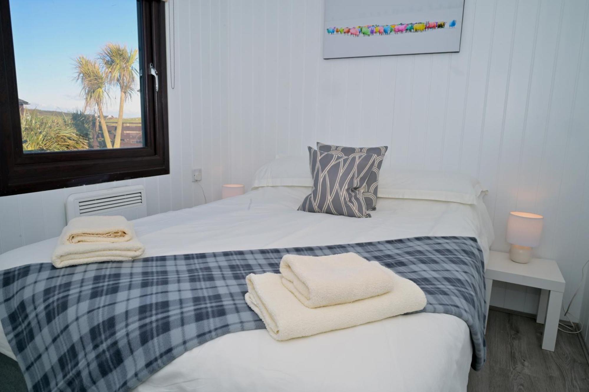 Lodge Cabin With Fabulous Views - Farm Holiday سْترانرير المظهر الخارجي الصورة